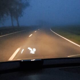 SpeedPro HUD - Geschwindigkeits Messer Autoanzeige photo review